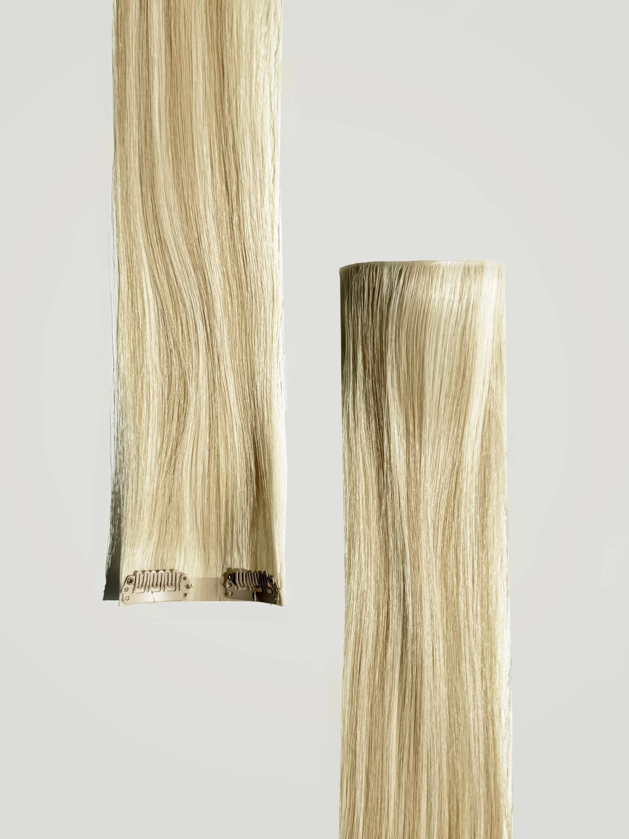 Champagne Blonde Highlights Invisible Clip-Ins 22"/55.88cm (140g) - Image 4