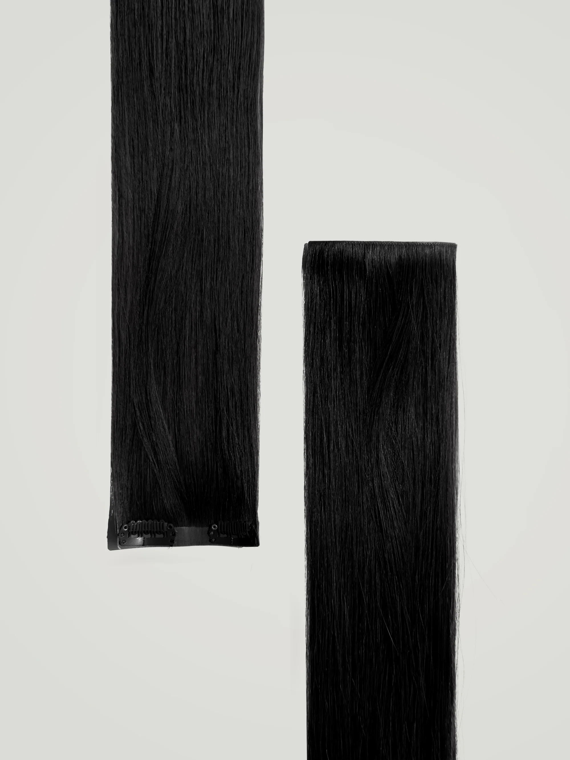 Jet Black Invisible Clip-In 22"/55.88cm (140g) - Image 4