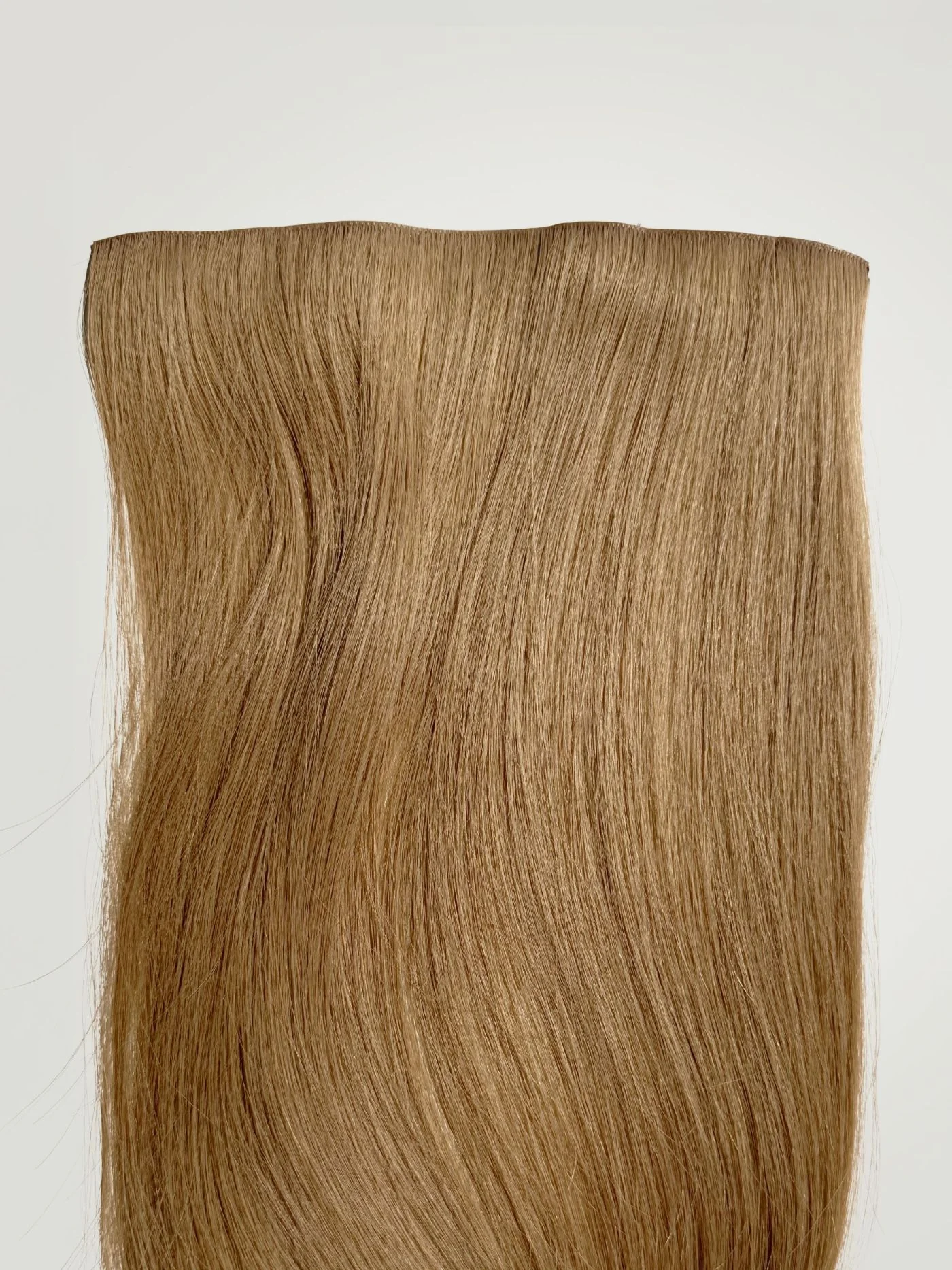Natural Copper Invisible Clip-Ins 22"/55.88cm (140g) - Image 4
