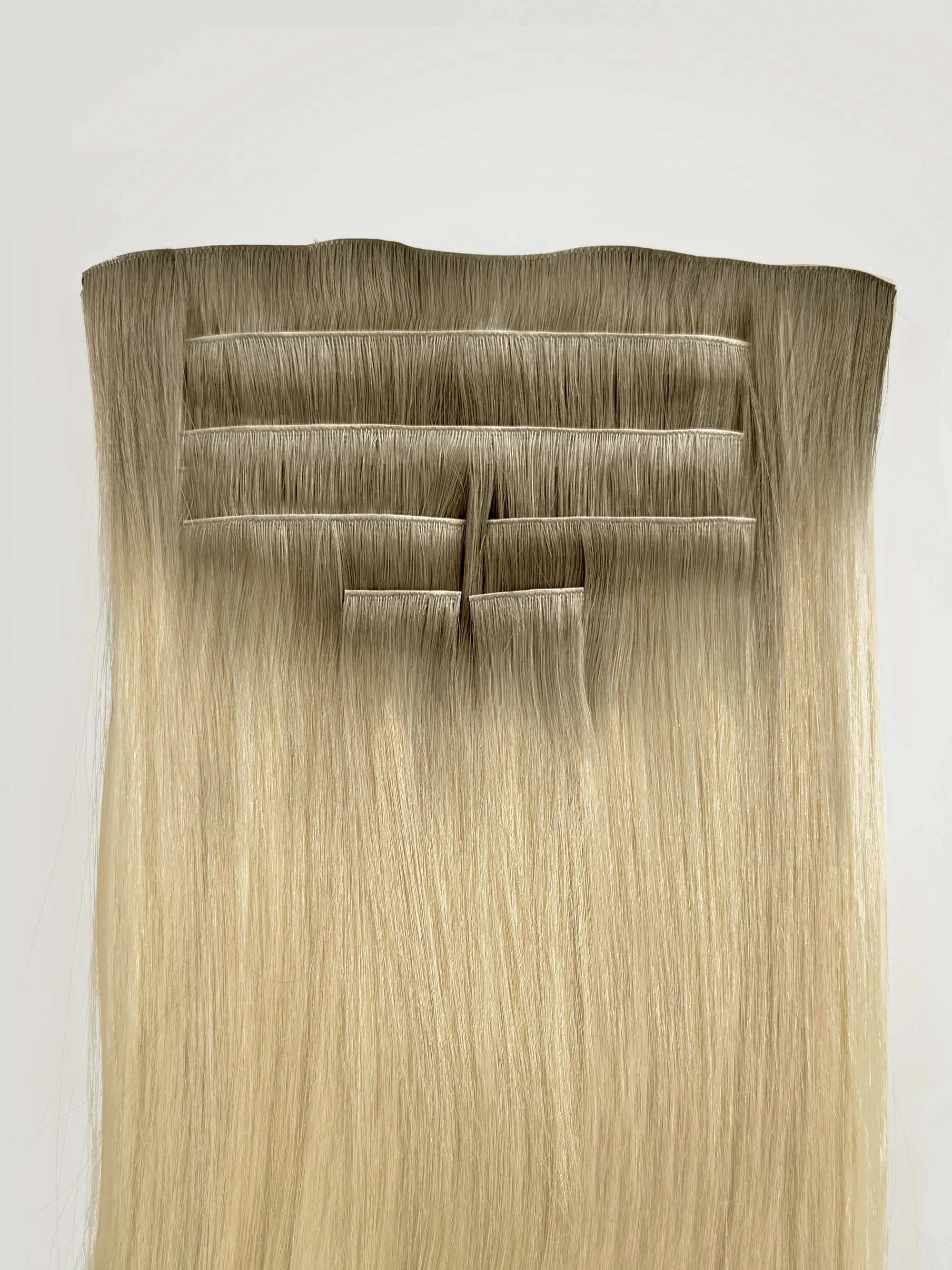 Rooted Champagne Blonde Invisible Clip-Ins 22"/55.88cm (140g) - Image 3