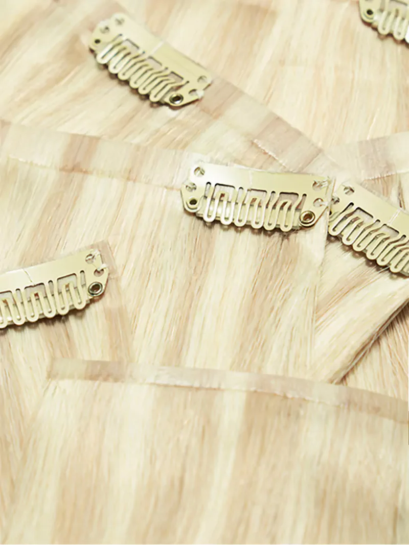 Sandy Blonde Highlights Seamless Clip-Ins 22'' (140g) - Image 3